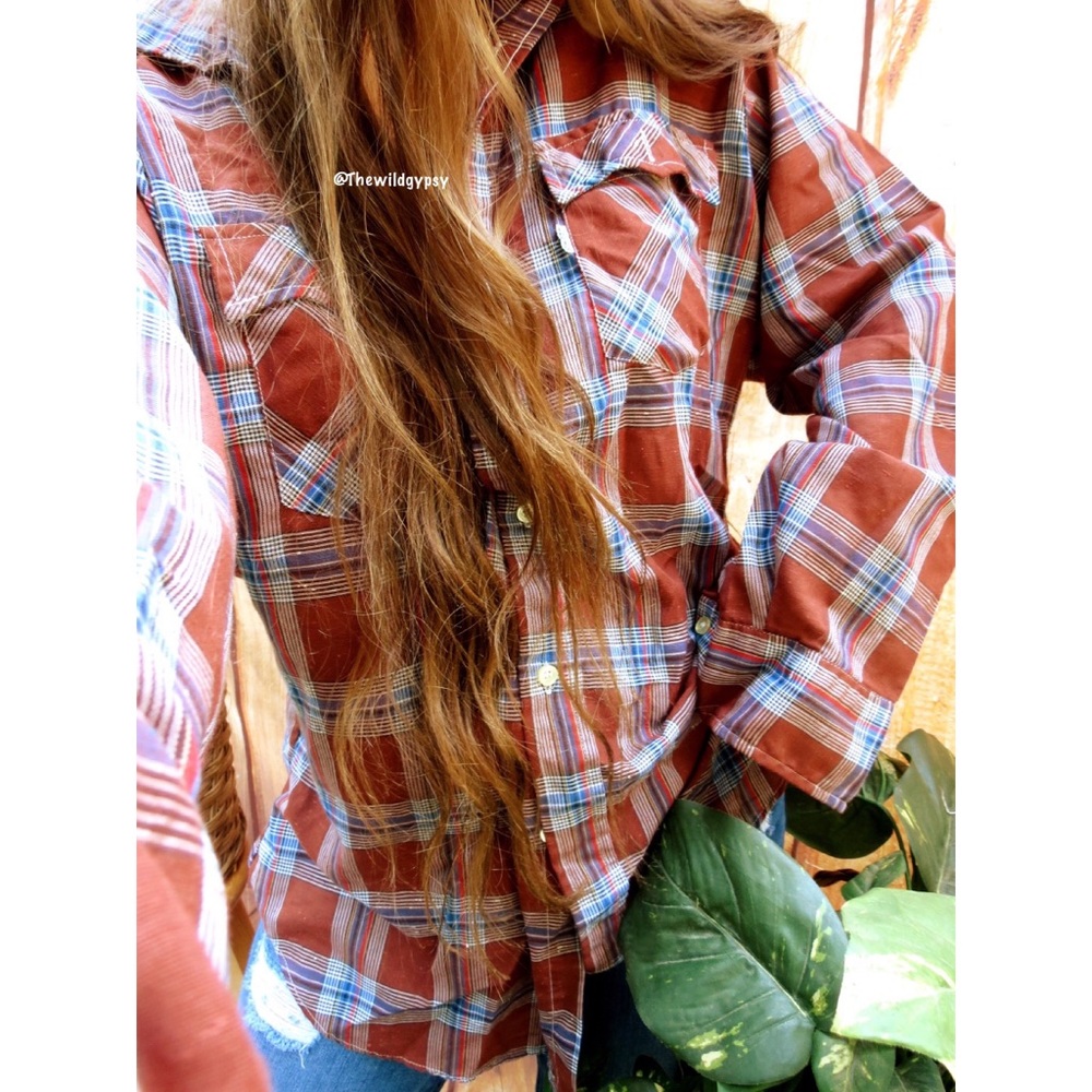 Vintage Levi’s oversized plaid boyfriend flannel 🍂 - Picture 3 of 6